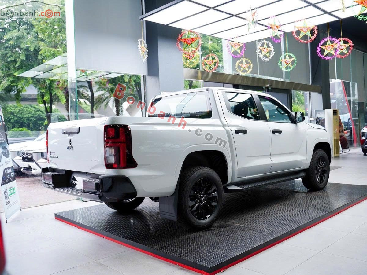 Bán ô tô Mitsubishi Triton Premium 4WD AT - 2026 - xe mới