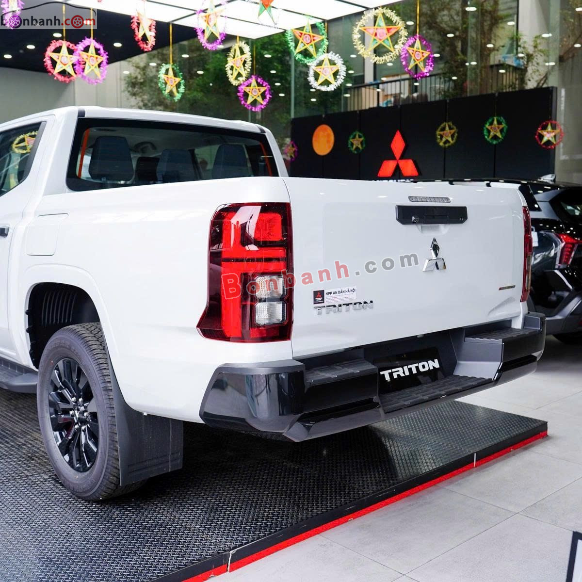 Bán ô tô Mitsubishi Triton Premium 4WD AT - 2026 - xe mới