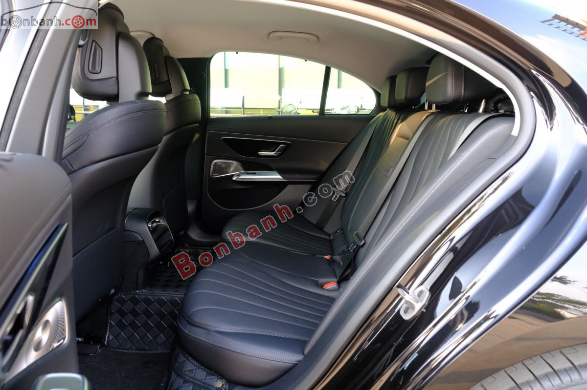Bán ô tô Mercedes Benz E class E200 Exclusive - 2025 - xe cũ