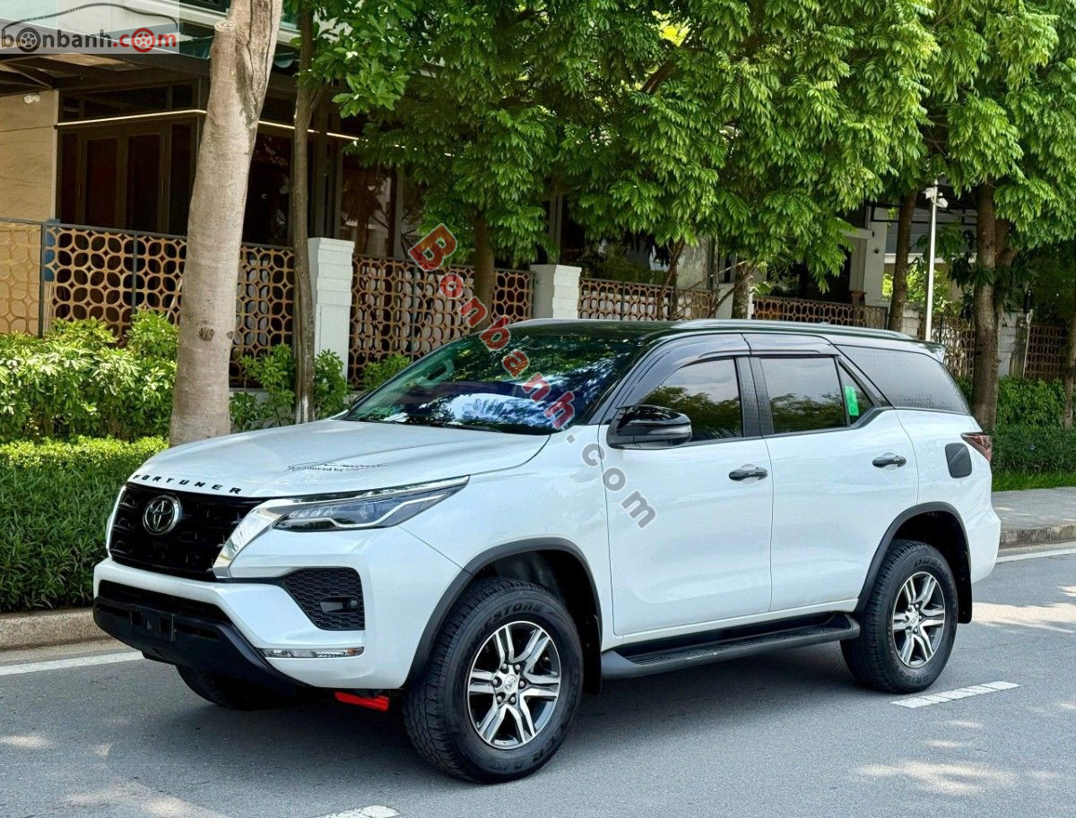 Bán ô tô Toyota Fortuner 2.4L 4x2 AT - 2022 - xe cũ