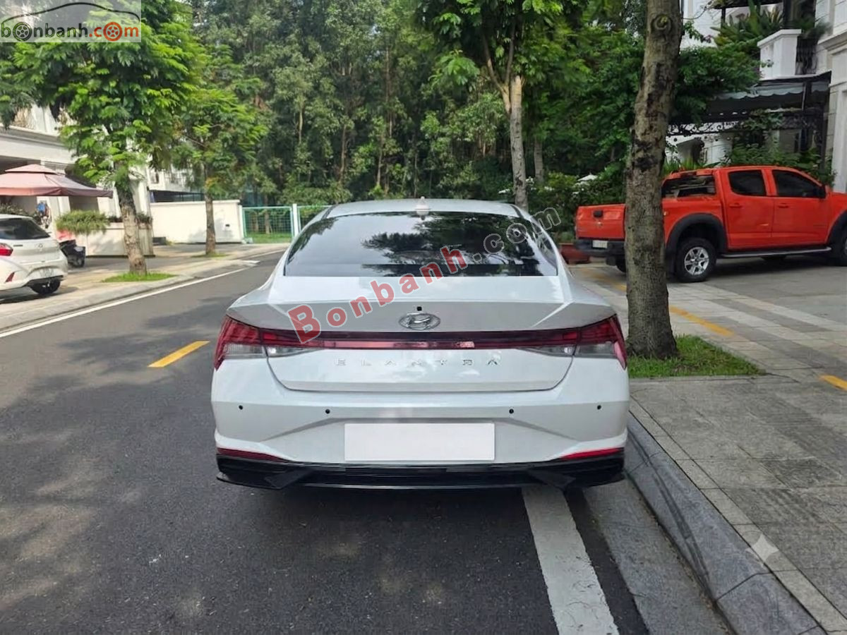 Bán ô tô Hyundai Elantra 1.6 AT Đặc biệt - 2025 - xe cũ