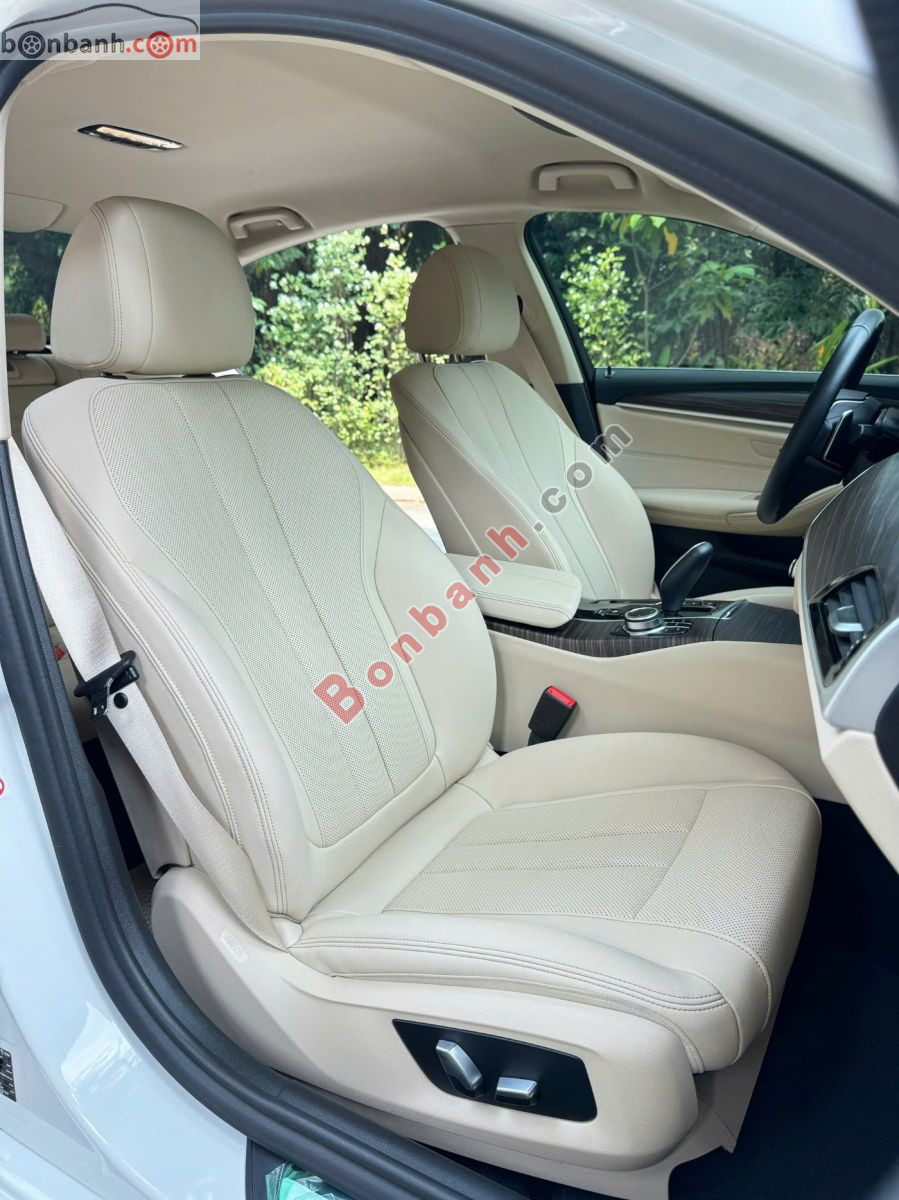 Bán ô tô BMW 5 Series 520i Luxury Line - 2022 - xe cũ