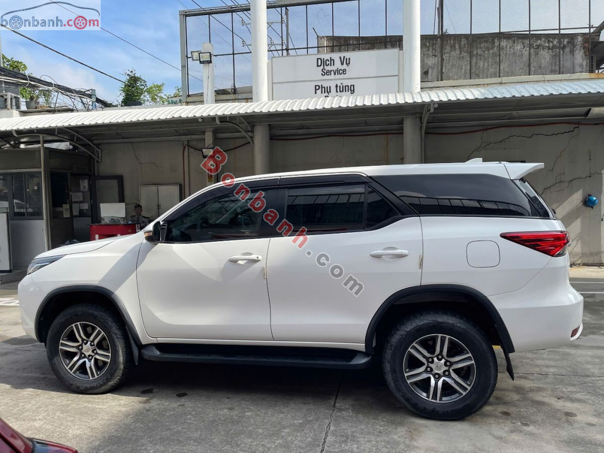 Bán ô tô Toyota Fortuner 2.4L 4x2 MT - 2022 - xe cũ