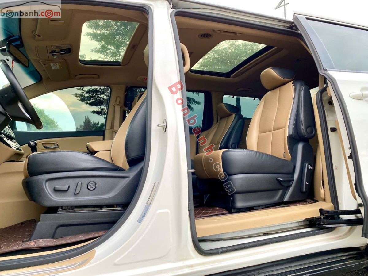 Bán ô tô Kia Sedona 2.2L DATH - 2016 - xe cũ