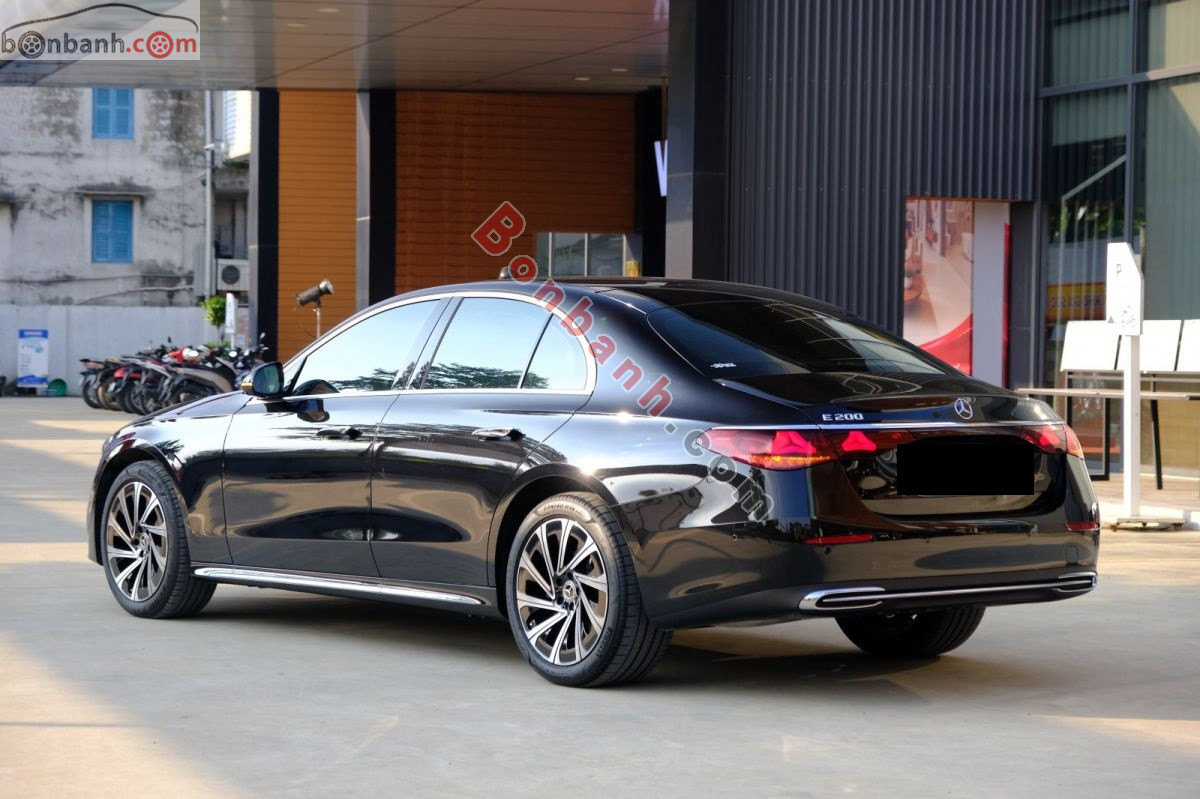 Bán ô tô Mercedes Benz E class E200 Exclusive - 2025 - xe cũ
