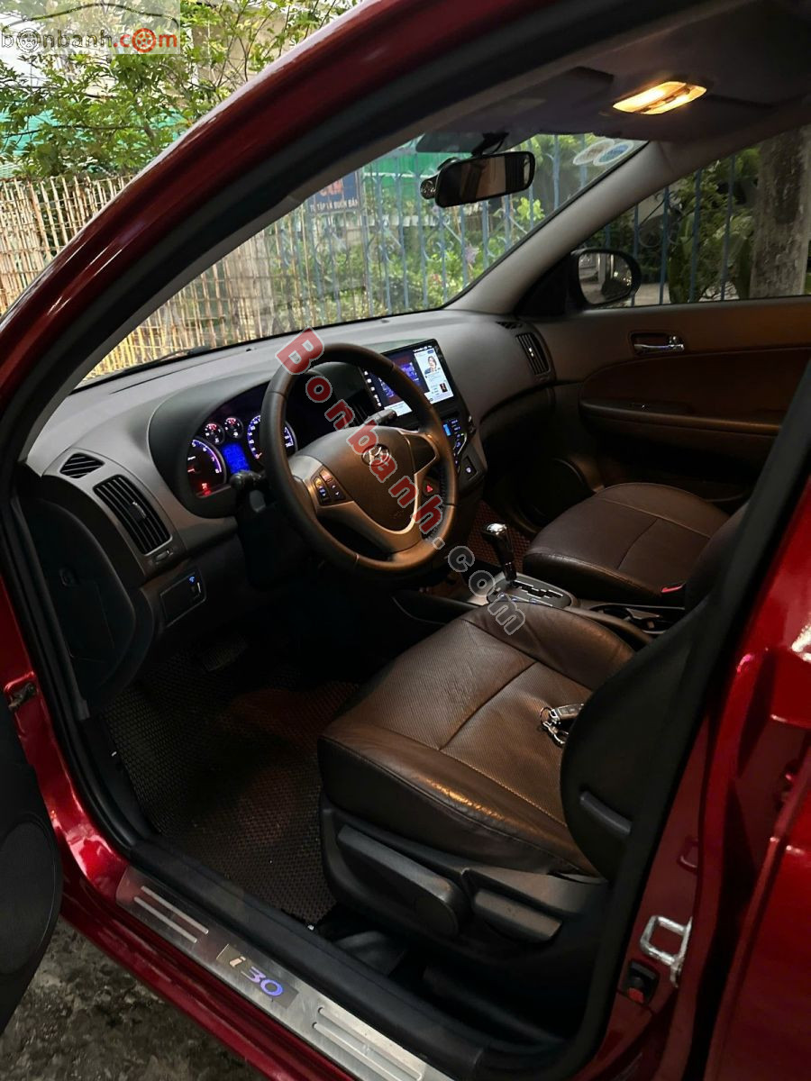 Bán ô tô Hyundai i30 CW 1.6 AT - 2011 - xe cũ