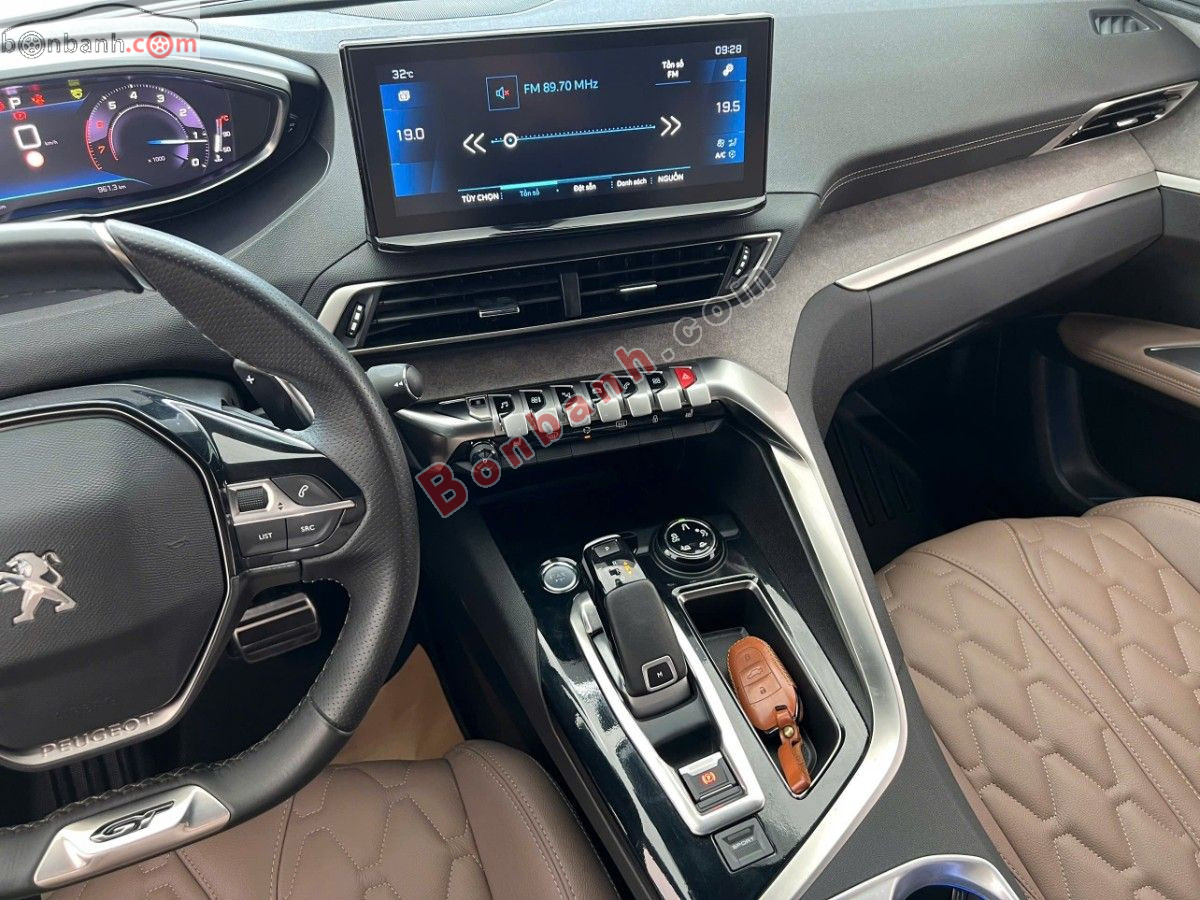 Bán ô tô Peugeot 5008 GT 1.6 AT - 2022 - xe cũ