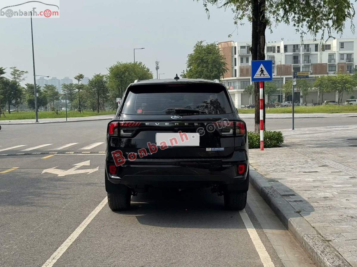 Bán ô tô Ford Everest Titanium 2.0L 4x2 AT - 2025 - xe cũ