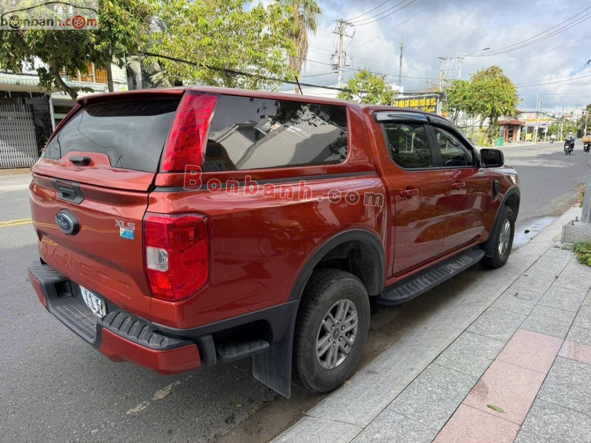 Bán ô tô Ford Ranger XLS 2.0L 4x2 AT - 2024 - xe cũ