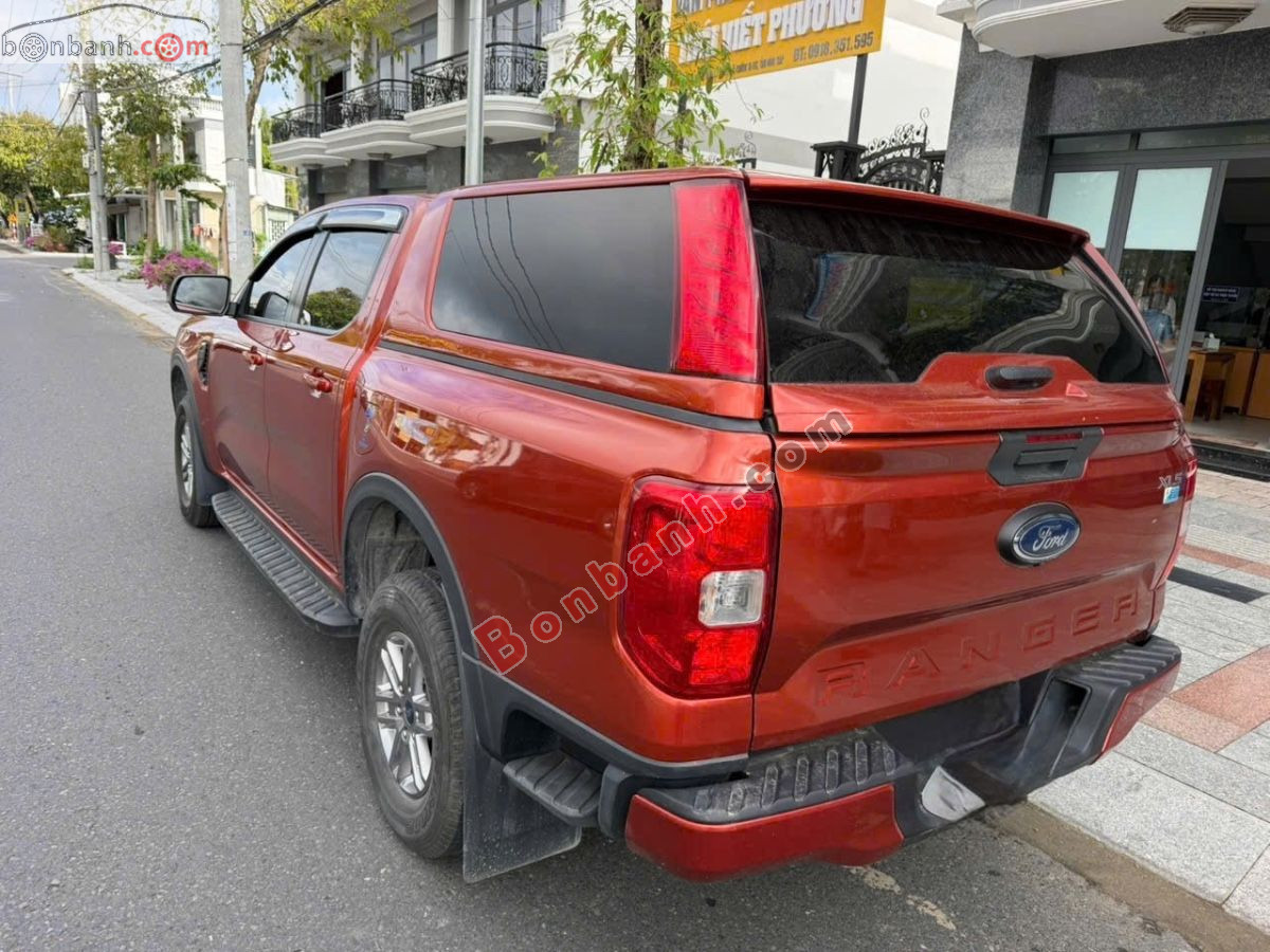 Bán ô tô Ford Ranger XLS 2.0L 4x2 AT - 2024 - xe cũ