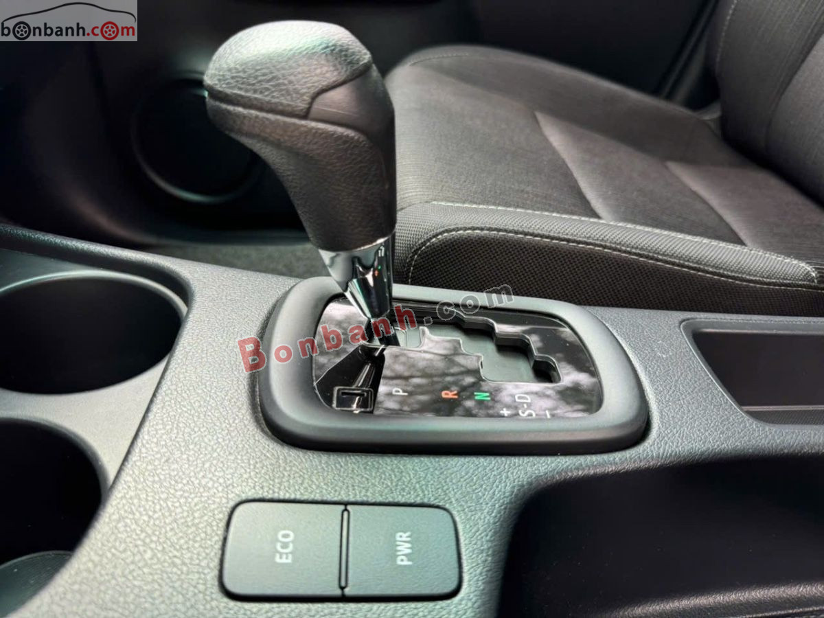 Bán ô tô Toyota Hilux 2.4L 4x2 AT - 2024 - xe cũ