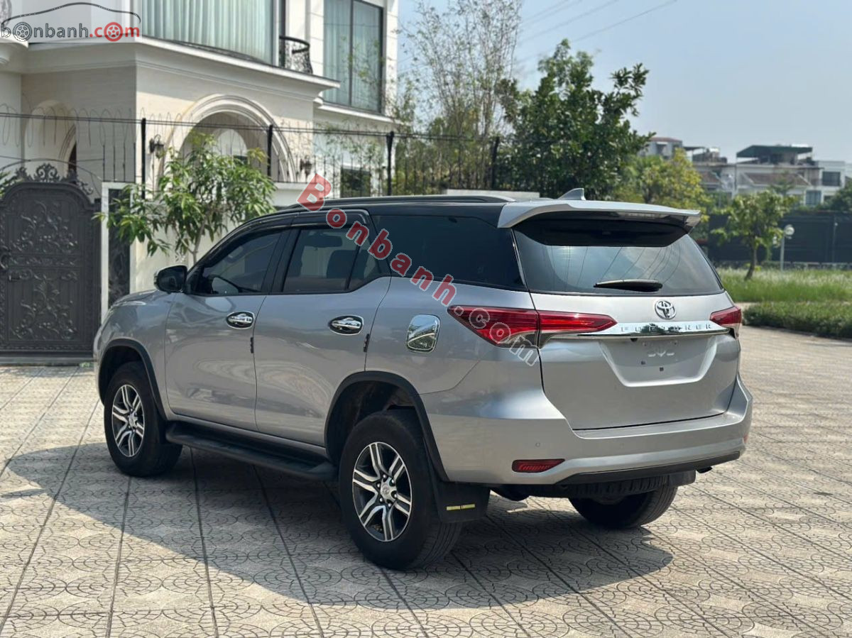 Bán ô tô Toyota Fortuner 2.4L 4x2 AT - 2022 - xe cũ