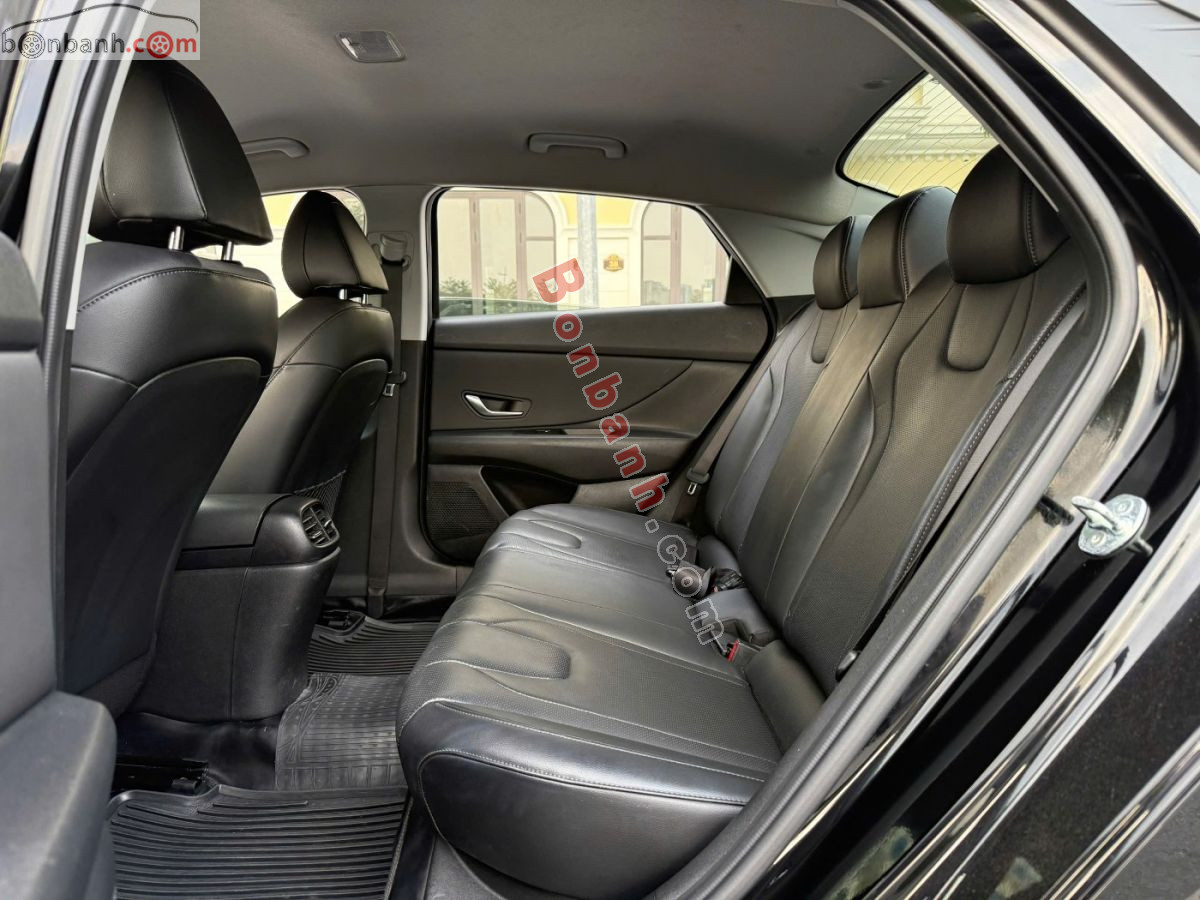 Bán ô tô Hyundai Elantra 1.6 AT Đặc biệt - 2024 - xe cũ