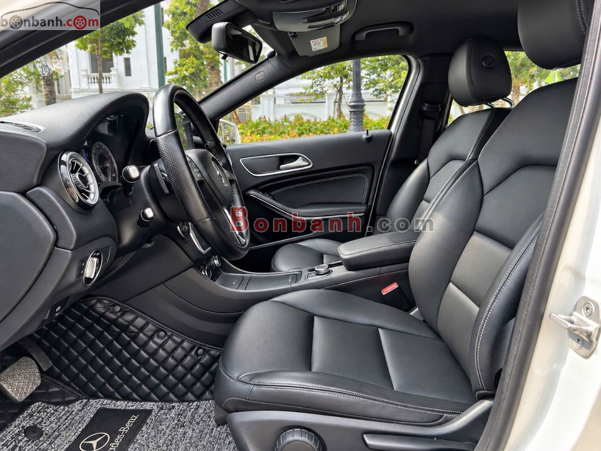 Bán ô tô Mercedes Benz A class A200 - 2013 - xe cũ