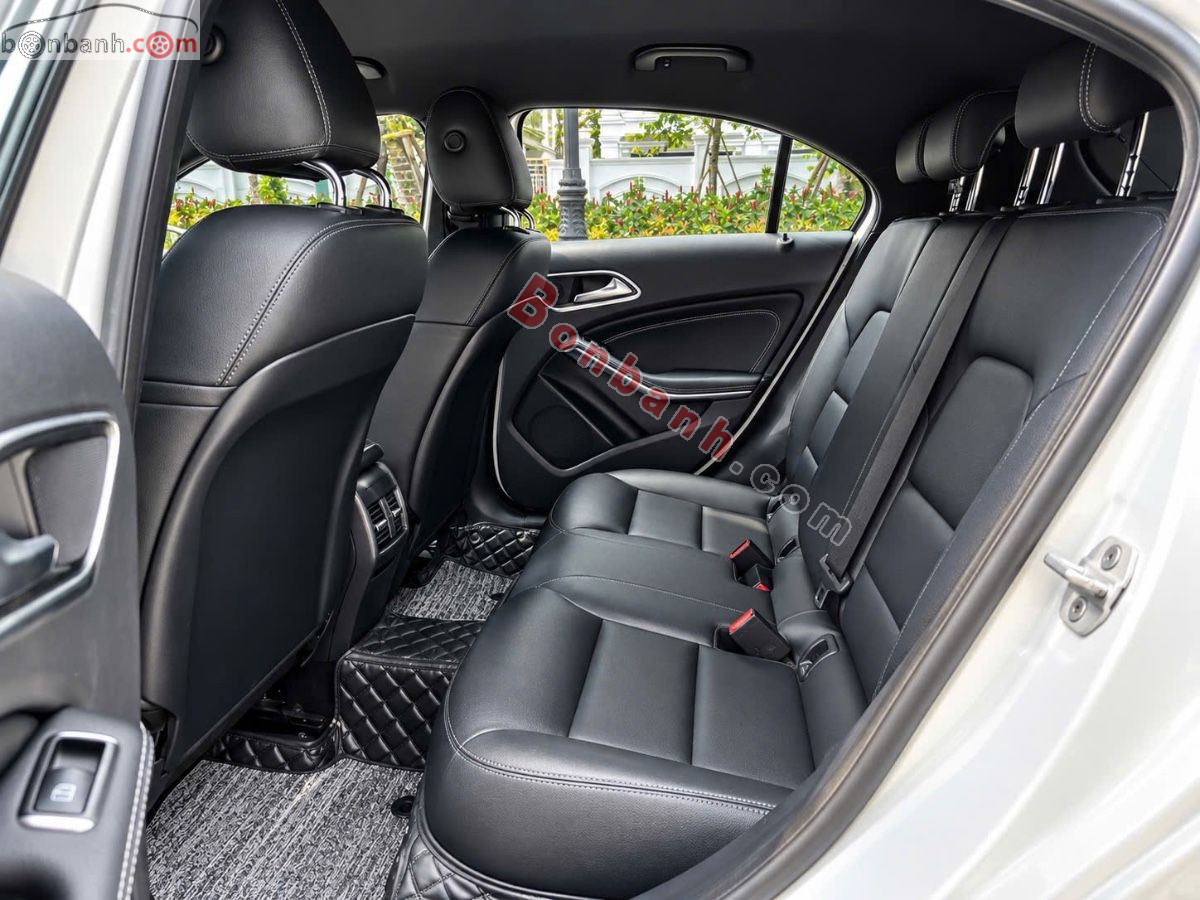 Bán ô tô Mercedes Benz A class A200 - 2013 - xe cũ