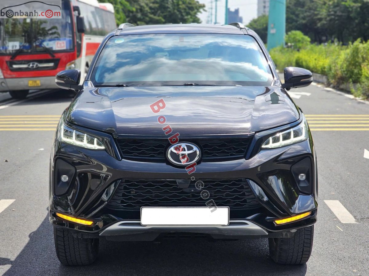 Bán ô tô Toyota Fortuner Legender 2.4L 4x2 AT - 2022 - xe cũ
