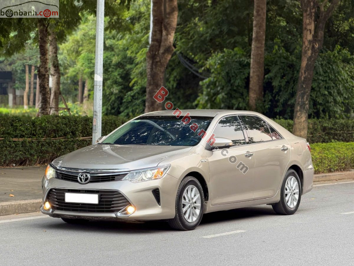 Bán ô tô Toyota Camry 2.0E - 2015 - xe cũ