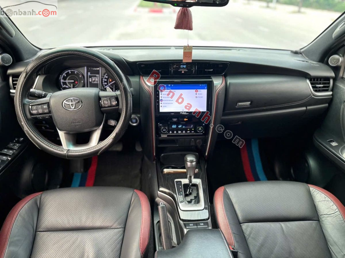 Bán ô tô Toyota Fortuner 2.4G 4x2 AT Legender - 2020 - xe cũ