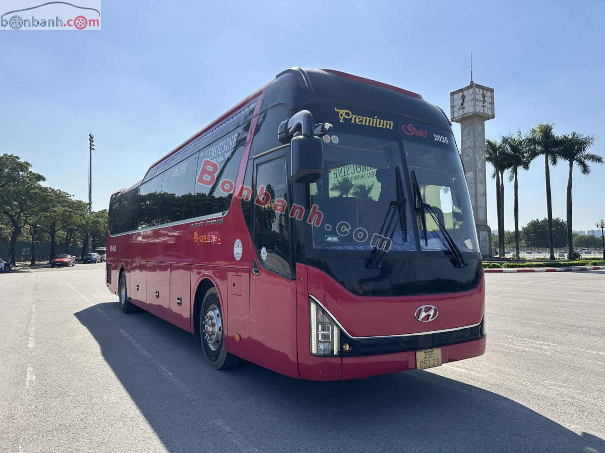 Bán ô tô Hyundai Universe Tracomeco - 2013 - xe cũ