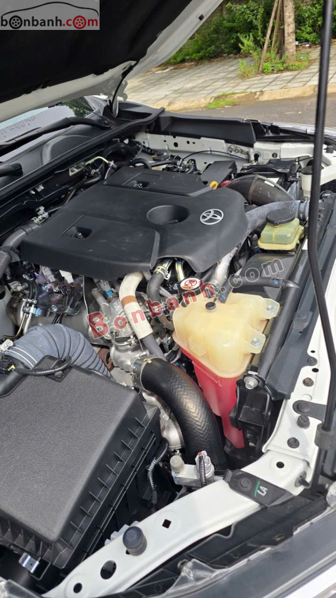 Bán ô tô Toyota Hilux 2.4L 4x2 AT - 2023 - xe cũ