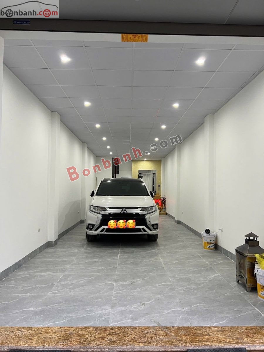 Bán ô tô Mitsubishi Outlander 2.0 CVT - 2024 - xe cũ