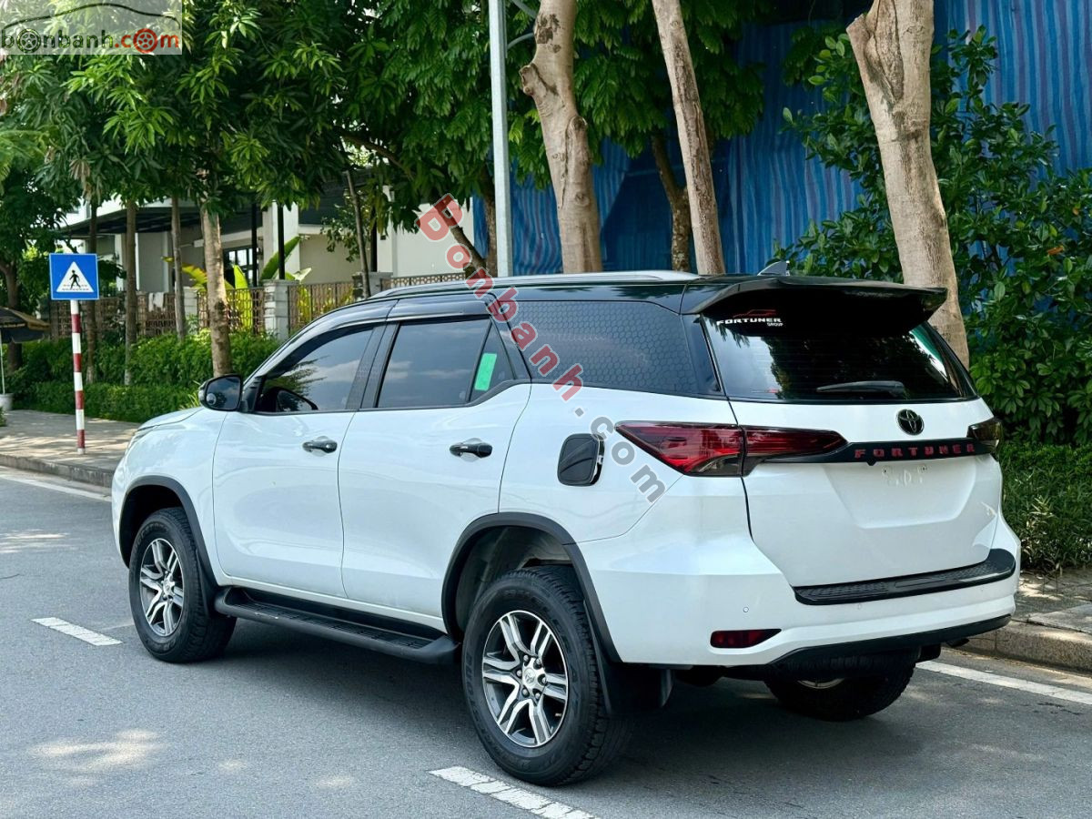 Bán ô tô Toyota Fortuner 2.4L 4x2 AT - 2022 - xe cũ