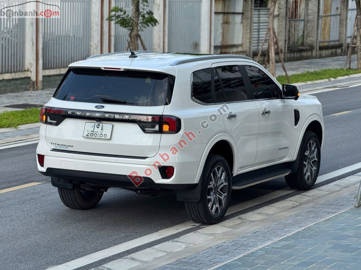 Bán ô tô Ford Everest Titanium 2.0L 4x2 AT - 2024 - xe cũ