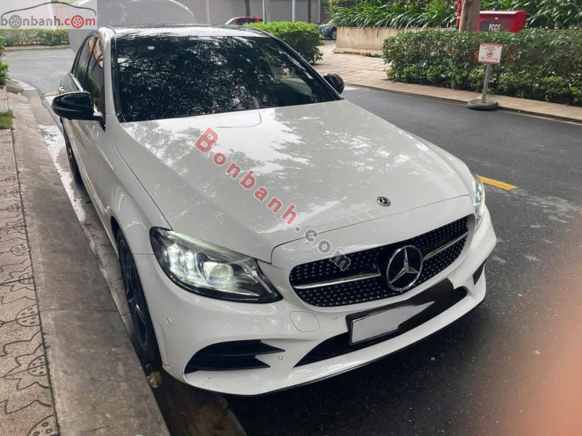 Bán ô tô Mercedes Benz C class C300 AMG - 2021 - xe cũ