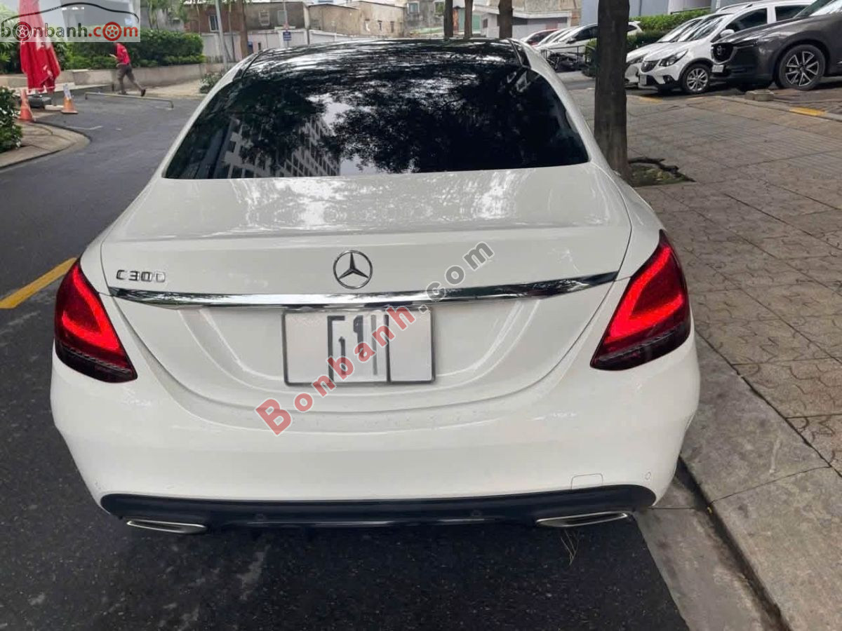 Bán ô tô Mercedes Benz C class C300 AMG - 2021 - xe cũ