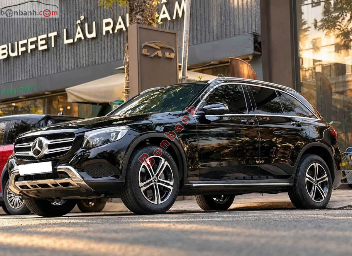 Bán ô tô Mercedes Benz GLC 250 4Matic - 2017 - xe cũ