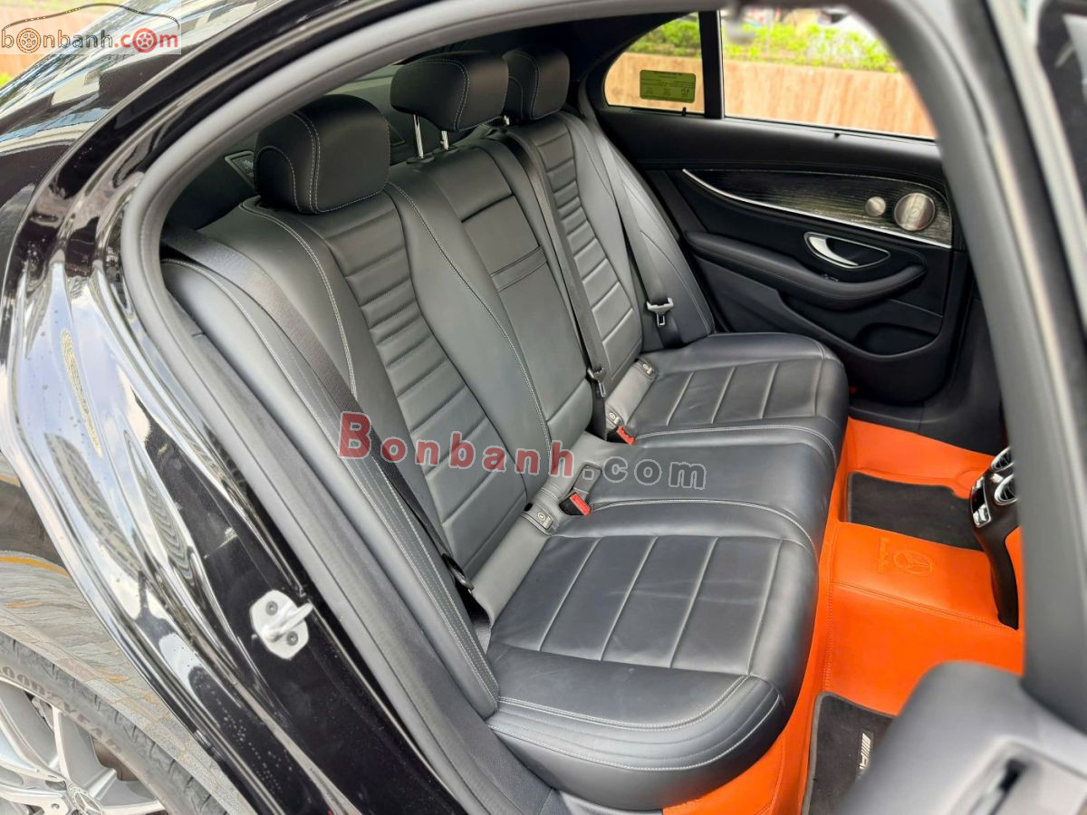 Bán ô tô Mercedes Benz E class E300 AMG - 2023 - xe cũ