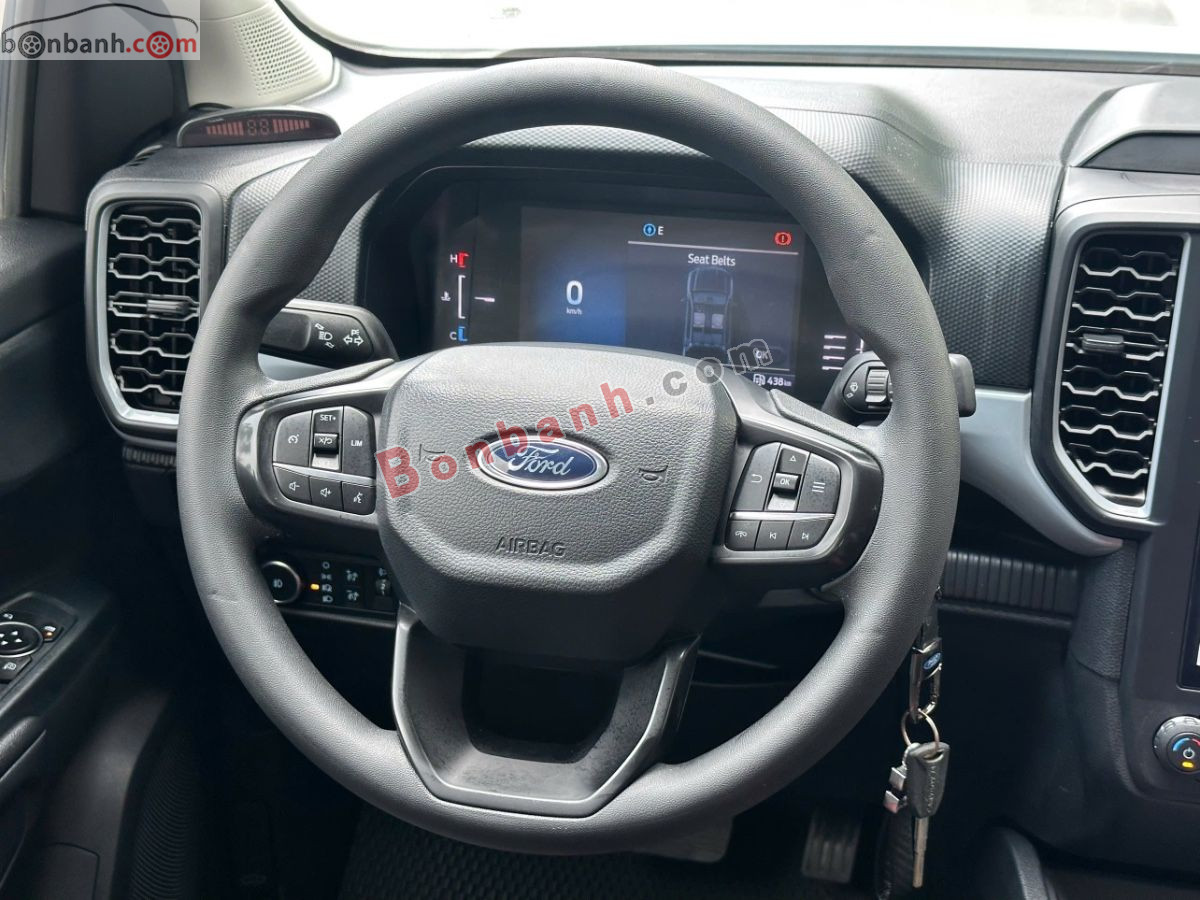 Bán ô tô Ford Ranger XLS 2.0L 4x2 AT - 2024 - xe cũ