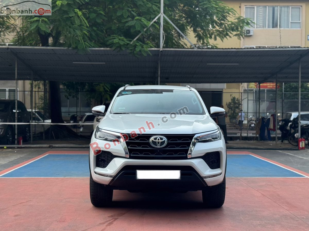 Bán ô tô Toyota Fortuner 2.4L 4x2 AT - 2022 - xe cũ