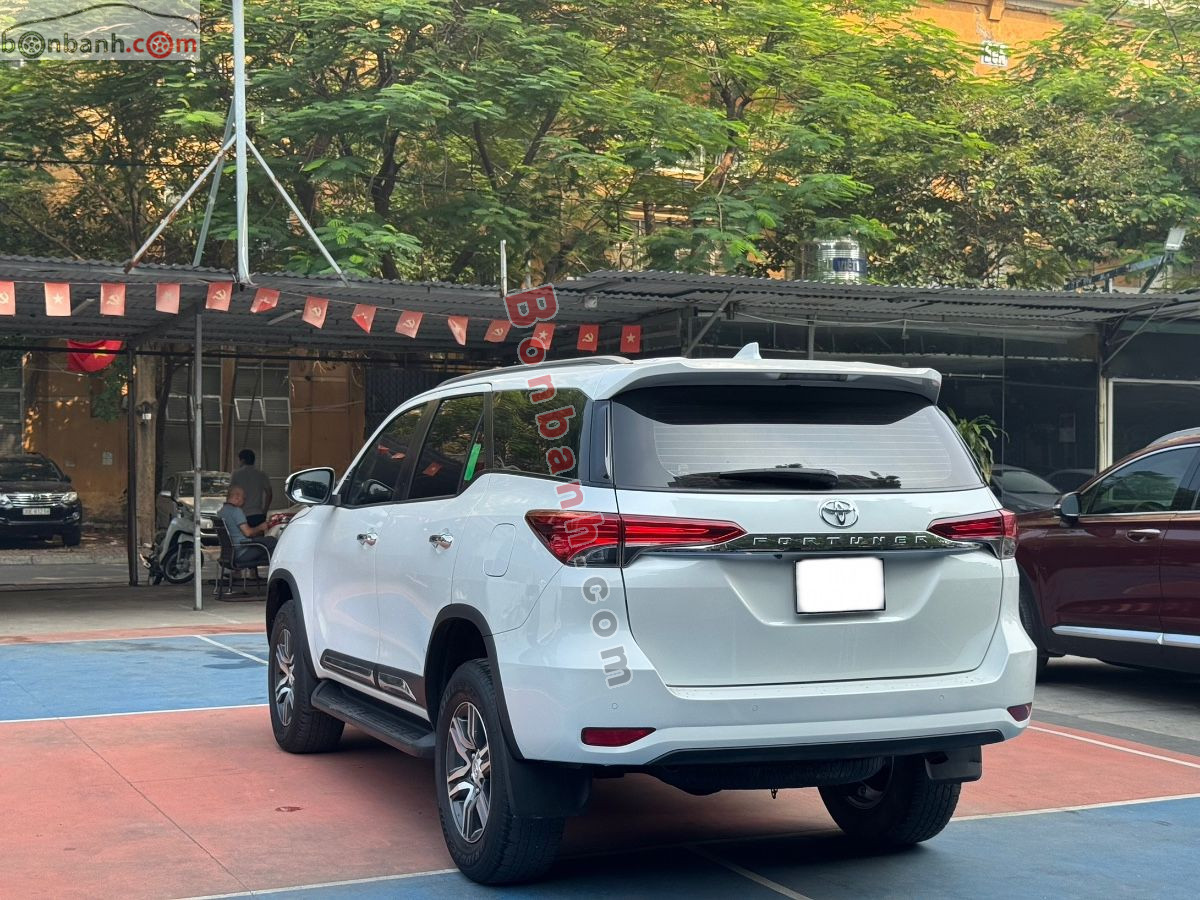 Bán ô tô Toyota Fortuner 2.4L 4x2 AT - 2022 - xe cũ