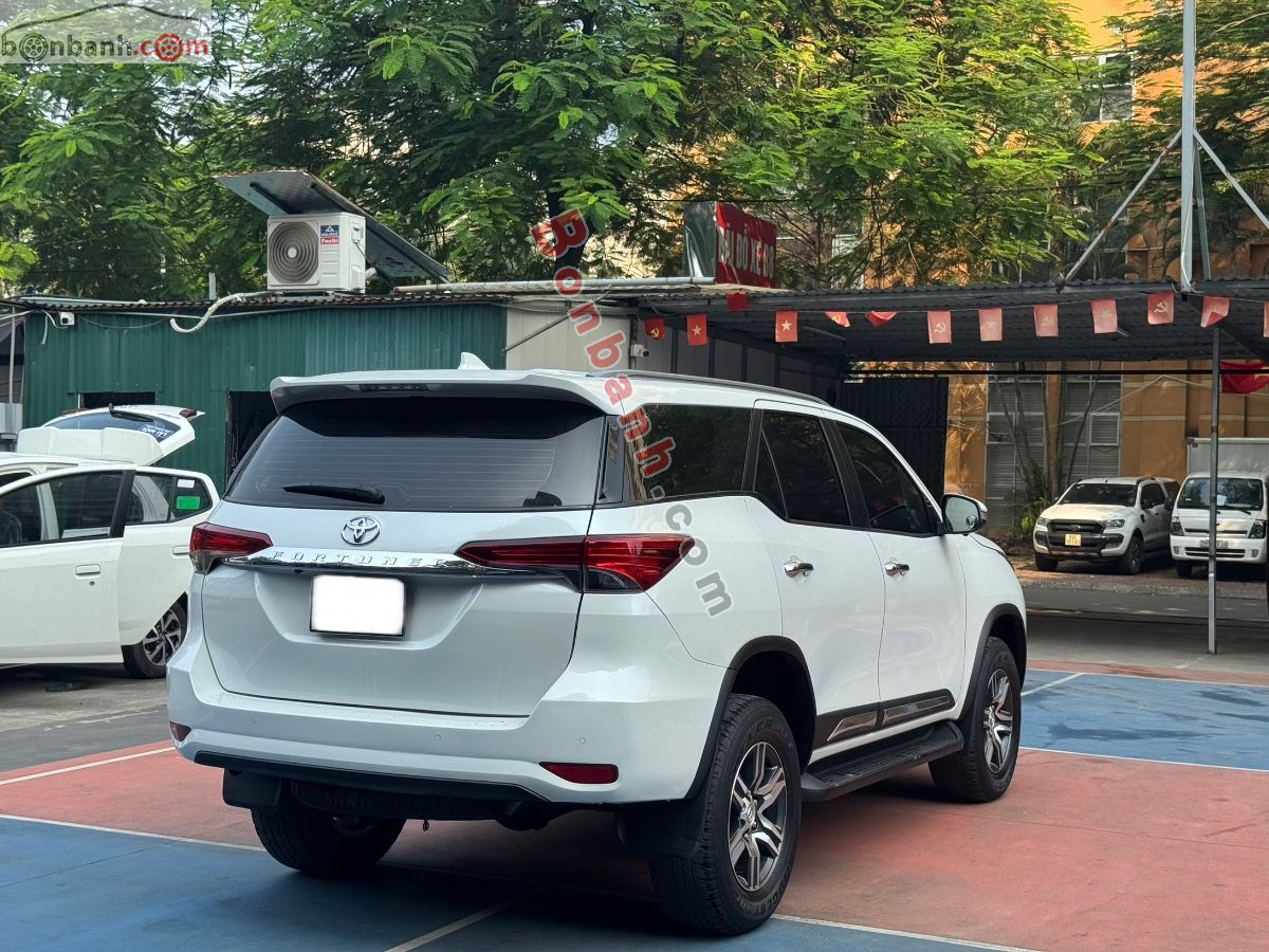 Bán ô tô Toyota Fortuner 2.4L 4x2 AT - 2022 - xe cũ