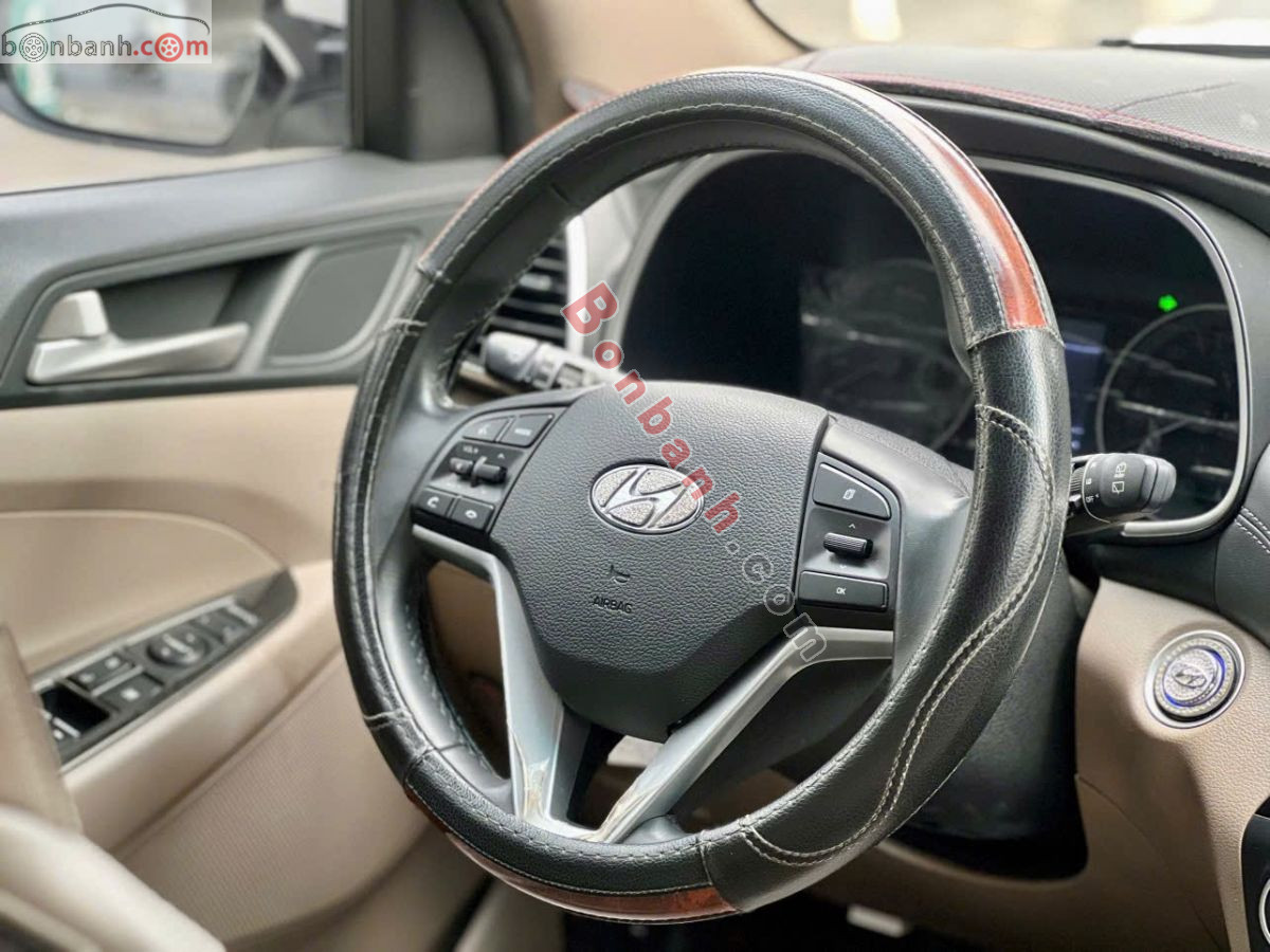 Bán ô tô Hyundai Tucson 2.0 AT - 2020 - xe cũ