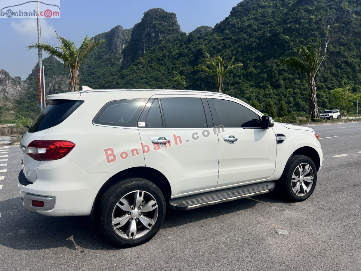 Bán ô tô Ford Everest Titanium 2.2L 4x2 AT - 2016 - xe cũ