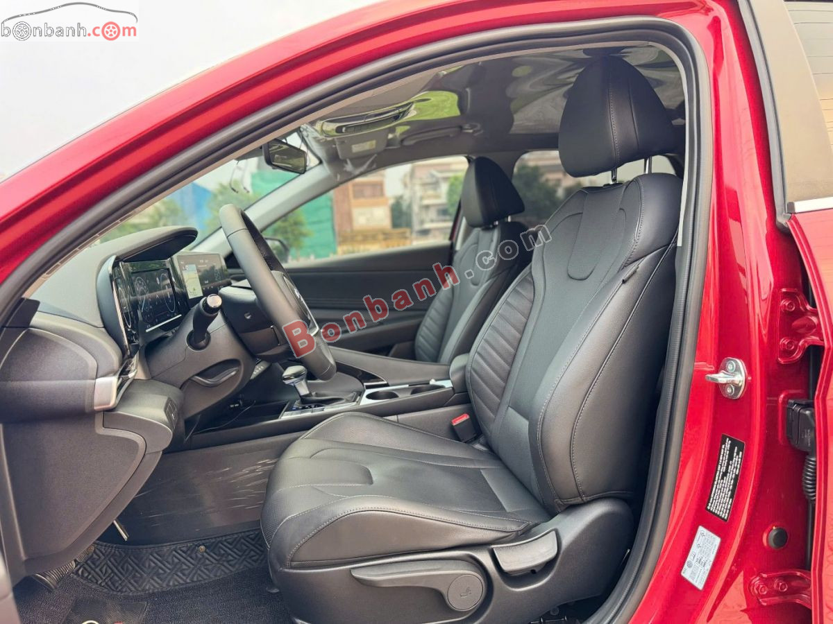 Bán ô tô Hyundai Elantra 1.6 AT Đặc biệt - 2025 - xe cũ