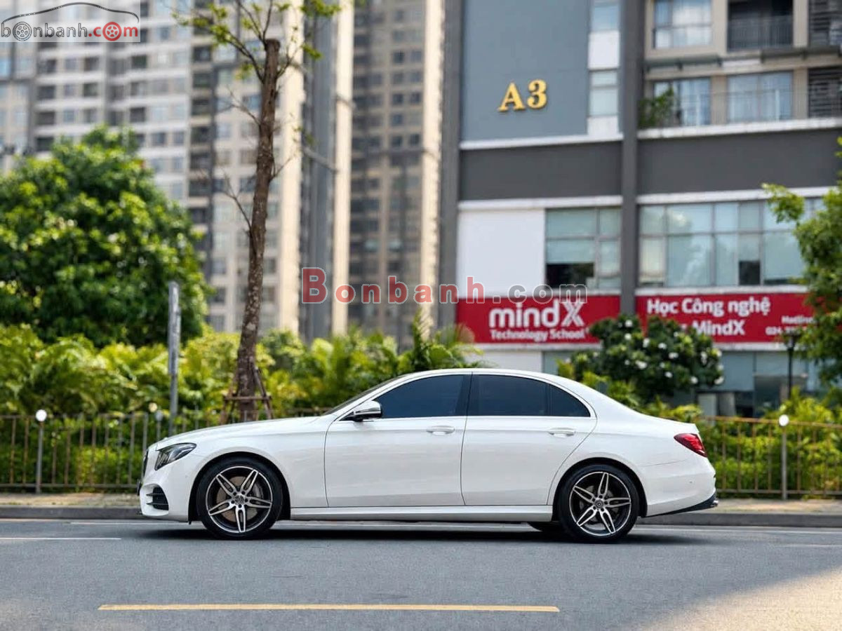 Bán ô tô Mercedes Benz E class E300 AMG - 2017 - xe cũ