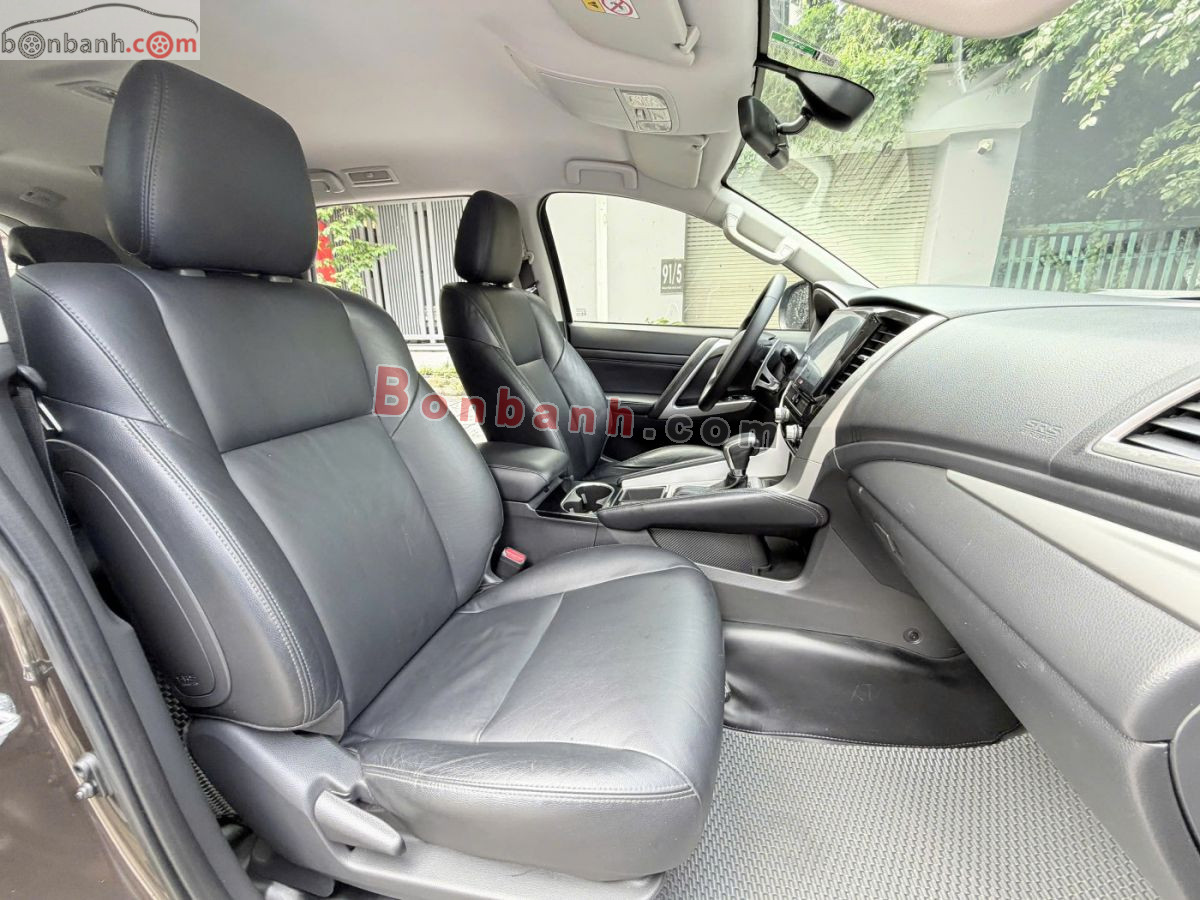 Bán ô tô Mitsubishi Pajero Sport 2.4D 4x2 AT - 2020 - xe cũ