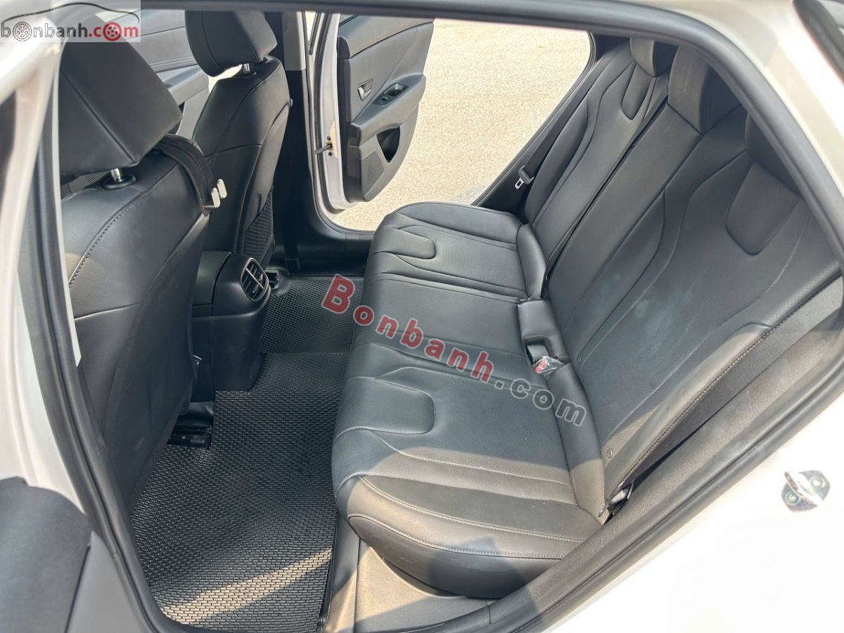 Bán ô tô Hyundai Elantra 1.6 AT Đặc biệt - 2025 - xe cũ
