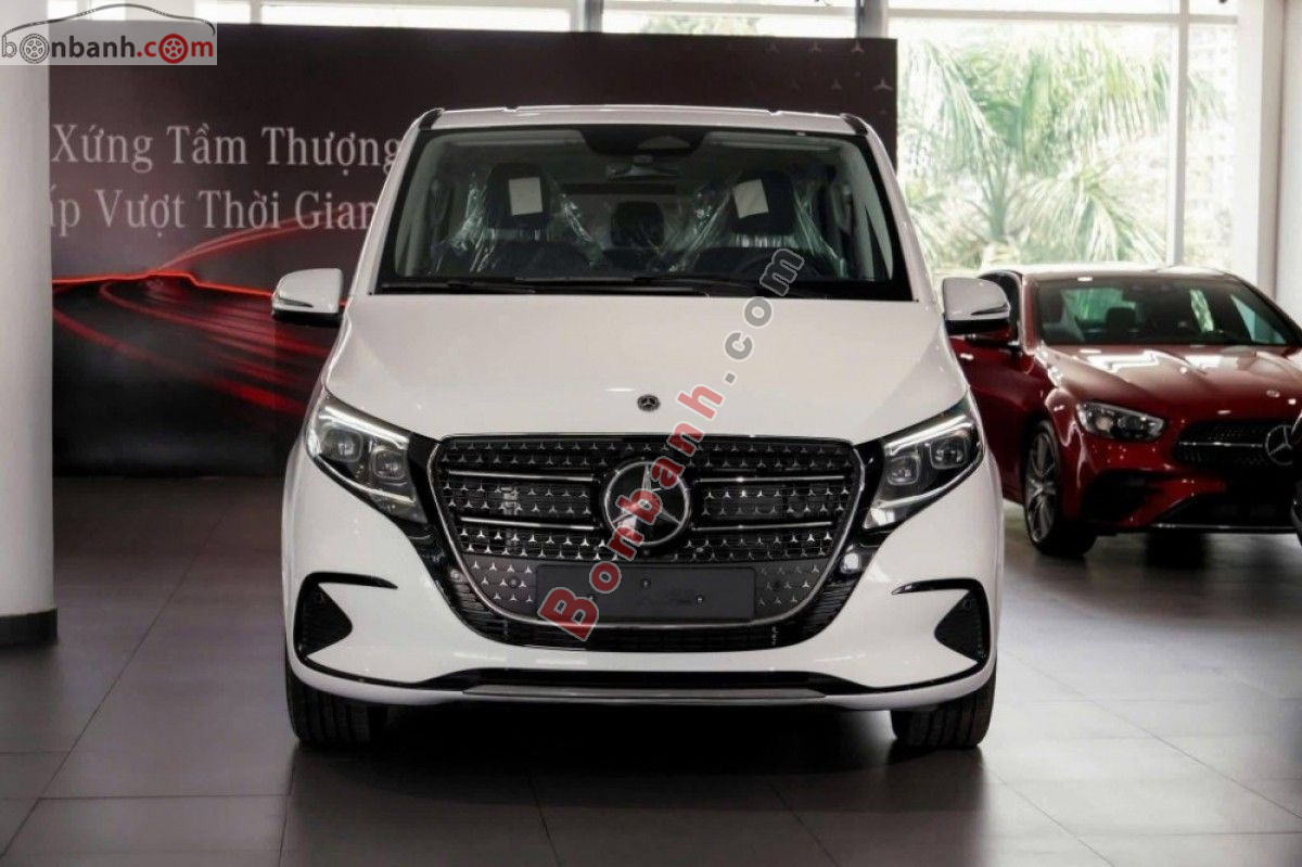 Bán ô tô Mercedes Benz V class V300 AMG - 2026 - xe mới