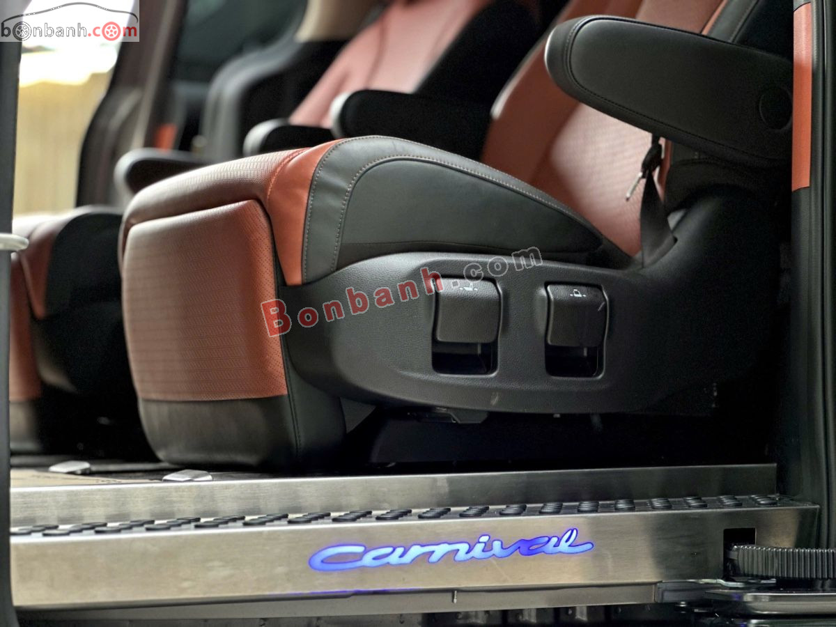Bán ô tô Kia Carnival Signature 2.2D - 2024 - xe cũ