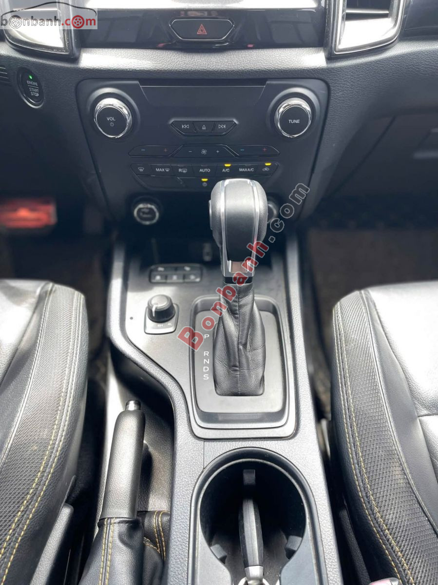 Bán ô tô Ford Ranger Wildtrak 2.0L 4x4 AT - 2019 - xe cũ