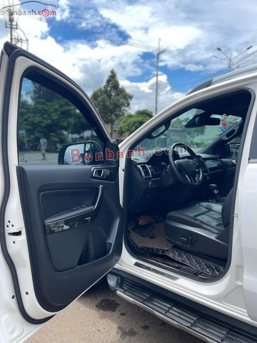 Bán ô tô Ford Ranger Wildtrak 2.0L 4x4 AT - 2019 - xe cũ