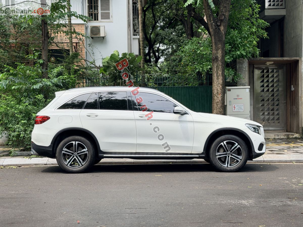 Bán ô tô Mercedes Benz GLC 250 4Matic - 2017 - xe cũ