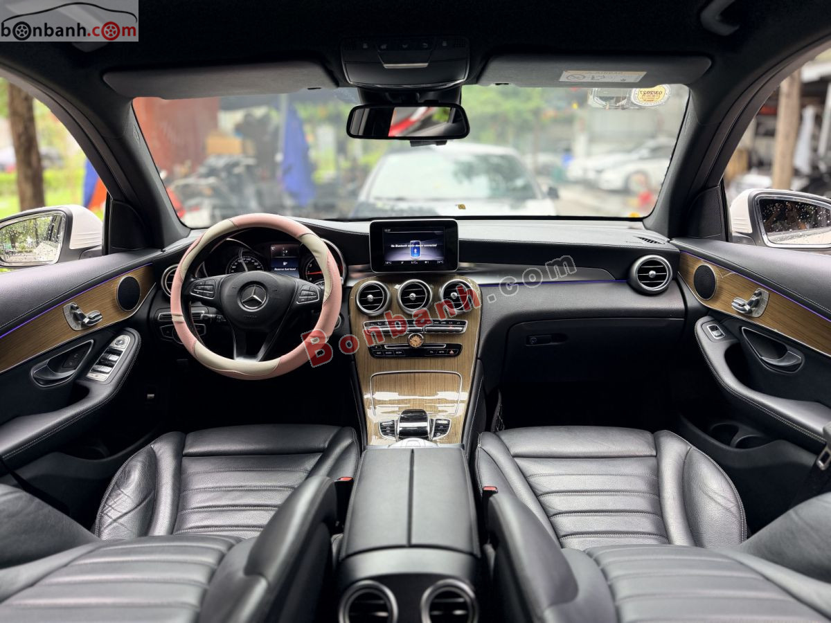 Bán ô tô Mercedes Benz GLC 250 4Matic - 2017 - xe cũ