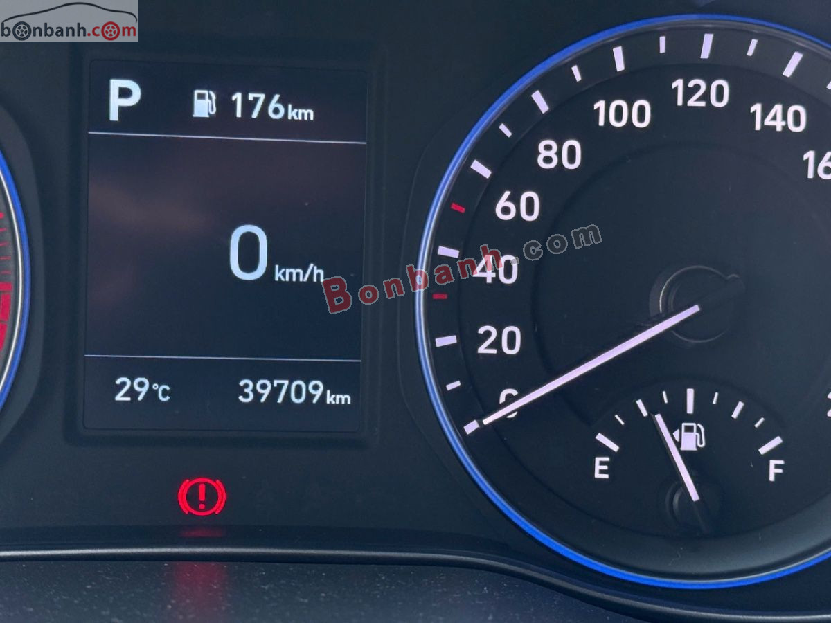 Bán ô tô Hyundai Kona Tiêu Chuẩn 2.0 AT - 2021 - xe cũ