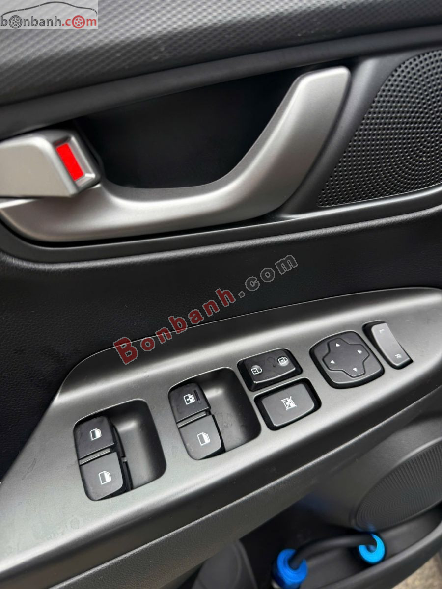 Bán ô tô Hyundai Kona Tiêu Chuẩn 2.0 AT - 2021 - xe cũ