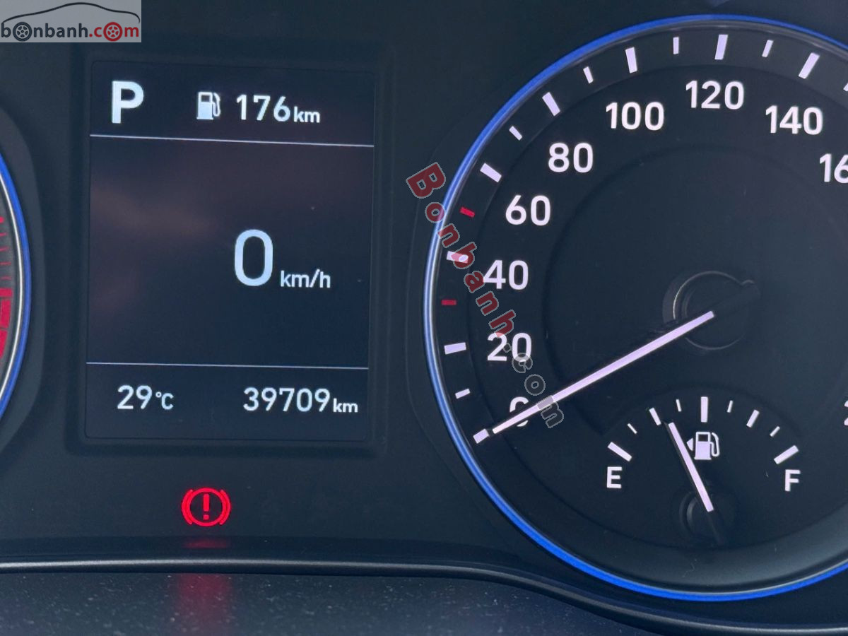 Bán ô tô Hyundai Kona Tiêu Chuẩn 2.0 AT - 2021 - xe cũ